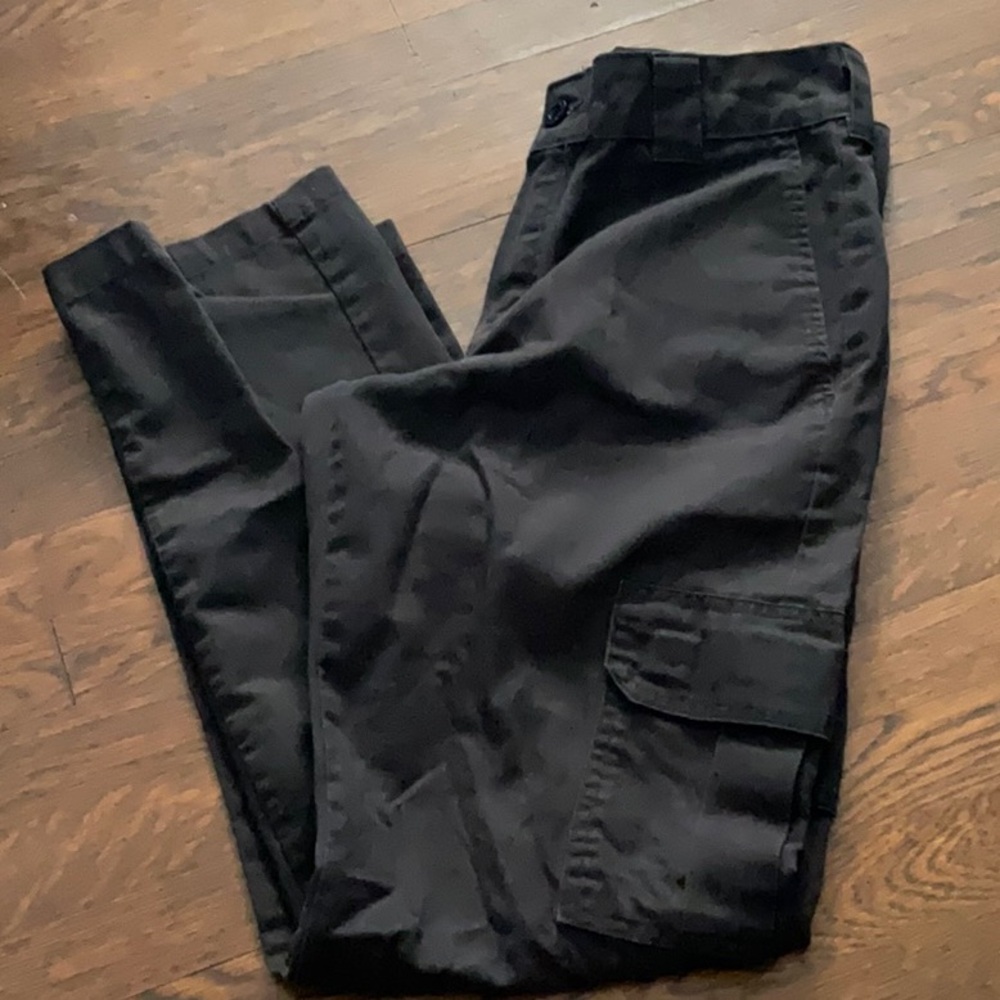 Dickies Black Cargo Pants with Modern Fit